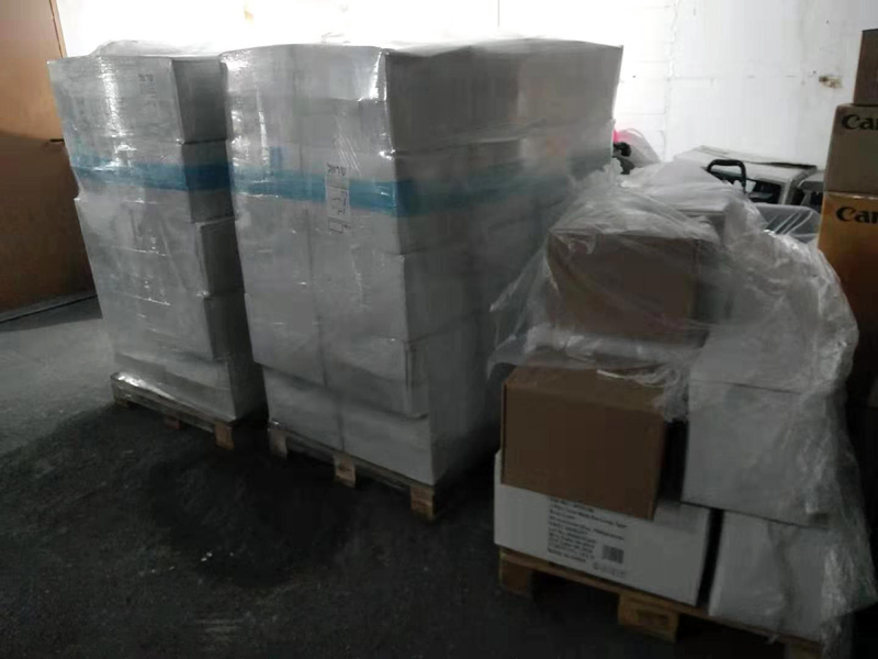 以色列內坦尼亞市捐贈中國廈門市防護口罩（以色列中資企業商會供圖）.jpg
