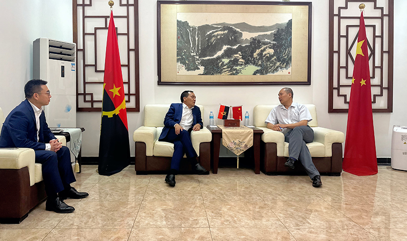拜會張斌大使.jpg